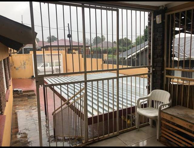 0 BEDROOM HOUSE FOR SALE IN NEWLANDS